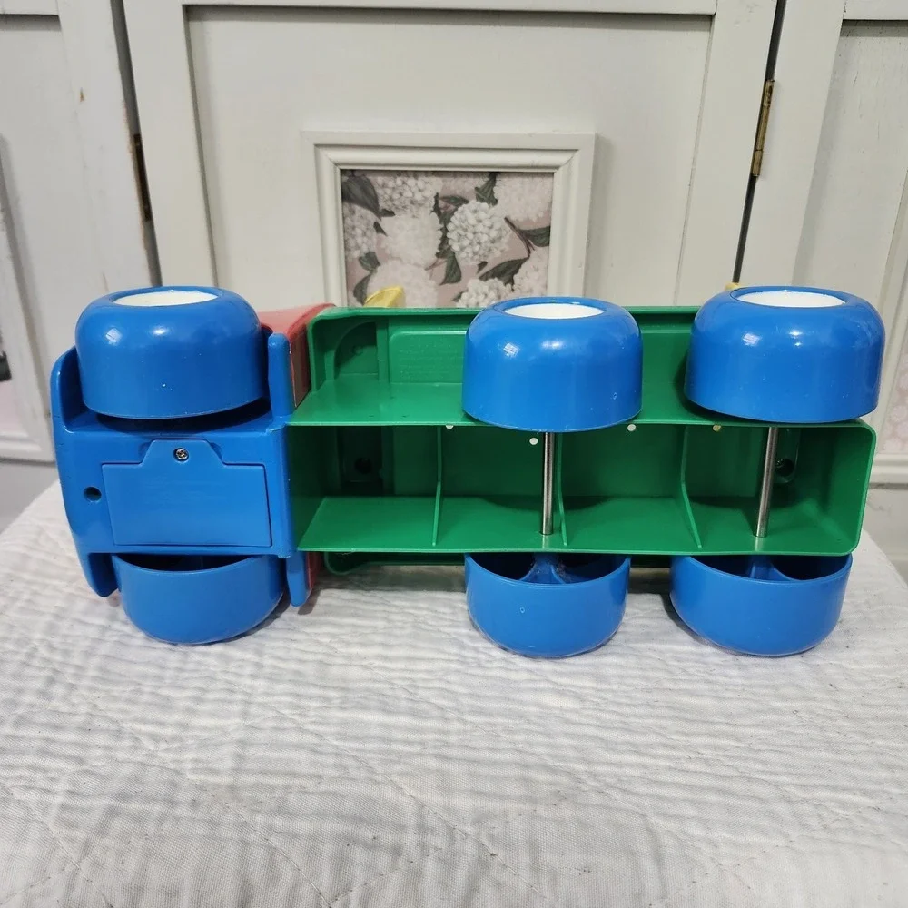 Little Tikes Red Handle Hauler Farm Truck Toy Horse Dog‎ Corrals Sounds Music